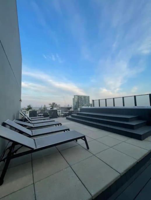 Stuning Penthouse Old