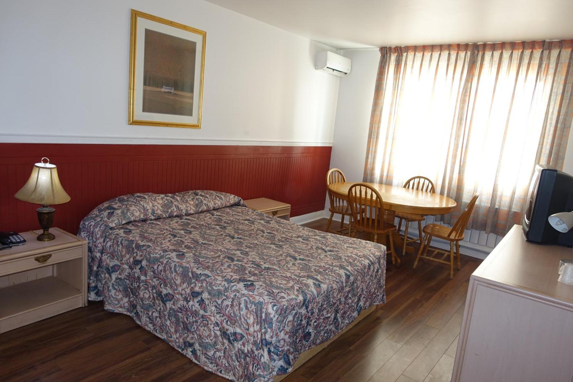 Motel Pierre *