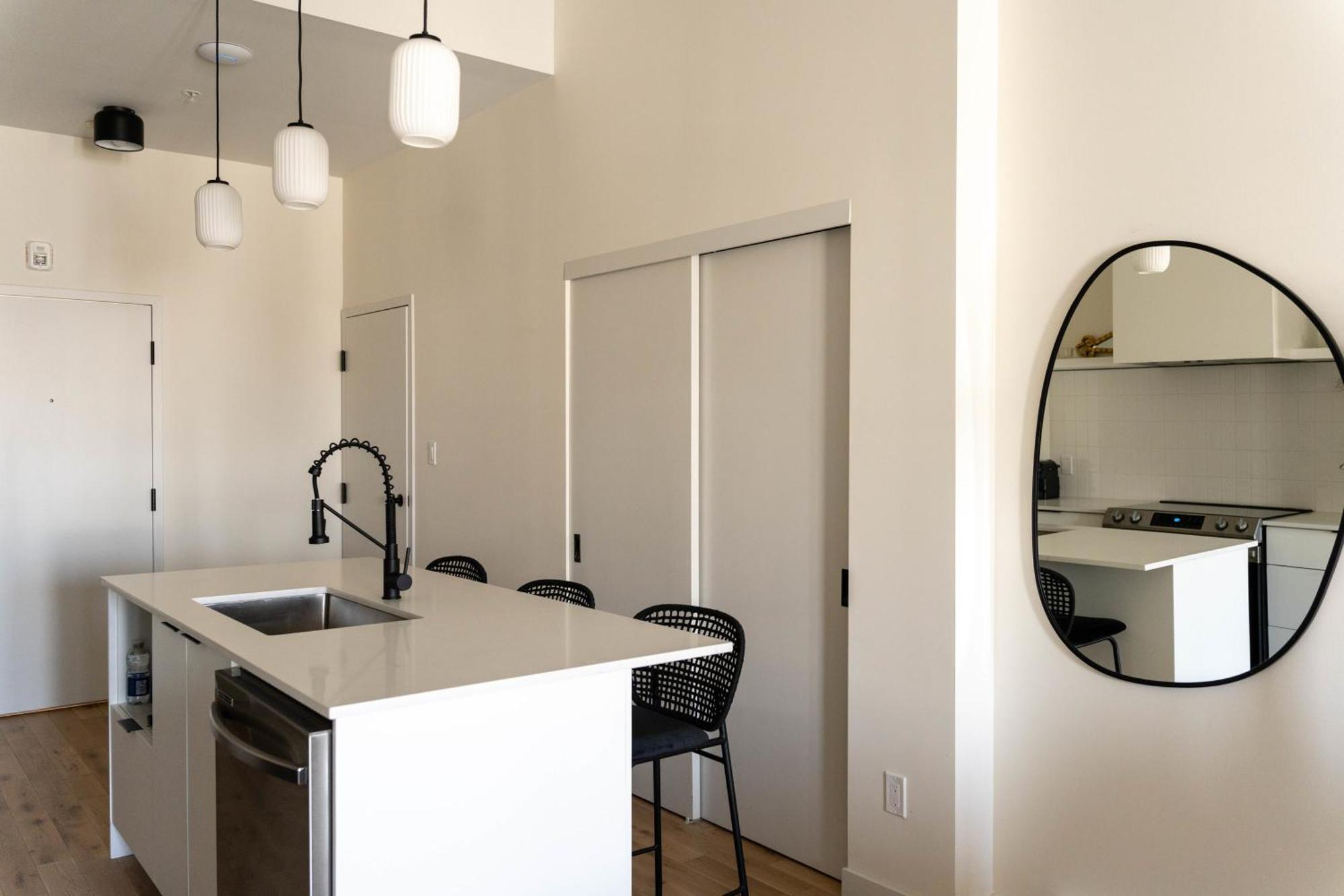 Apartment Maison Place Jacques-cartier By Luxury In Transit *