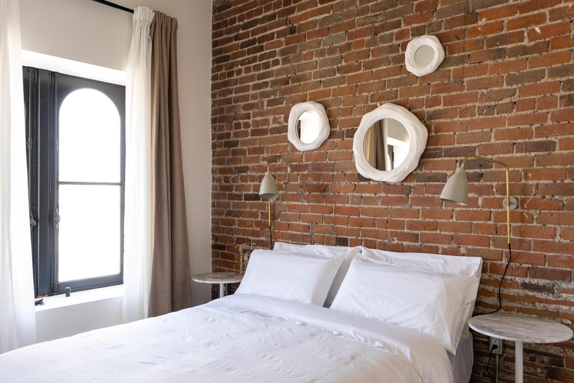 Maison Place Jacques-cartier By Luxury In Transit * Montreal