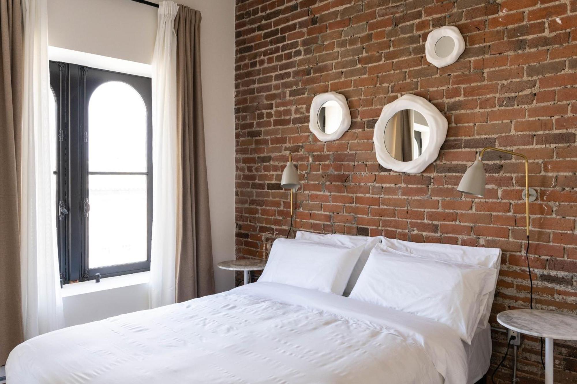 Maison Place Jacques-cartier By Luxury In Transit * Montreal