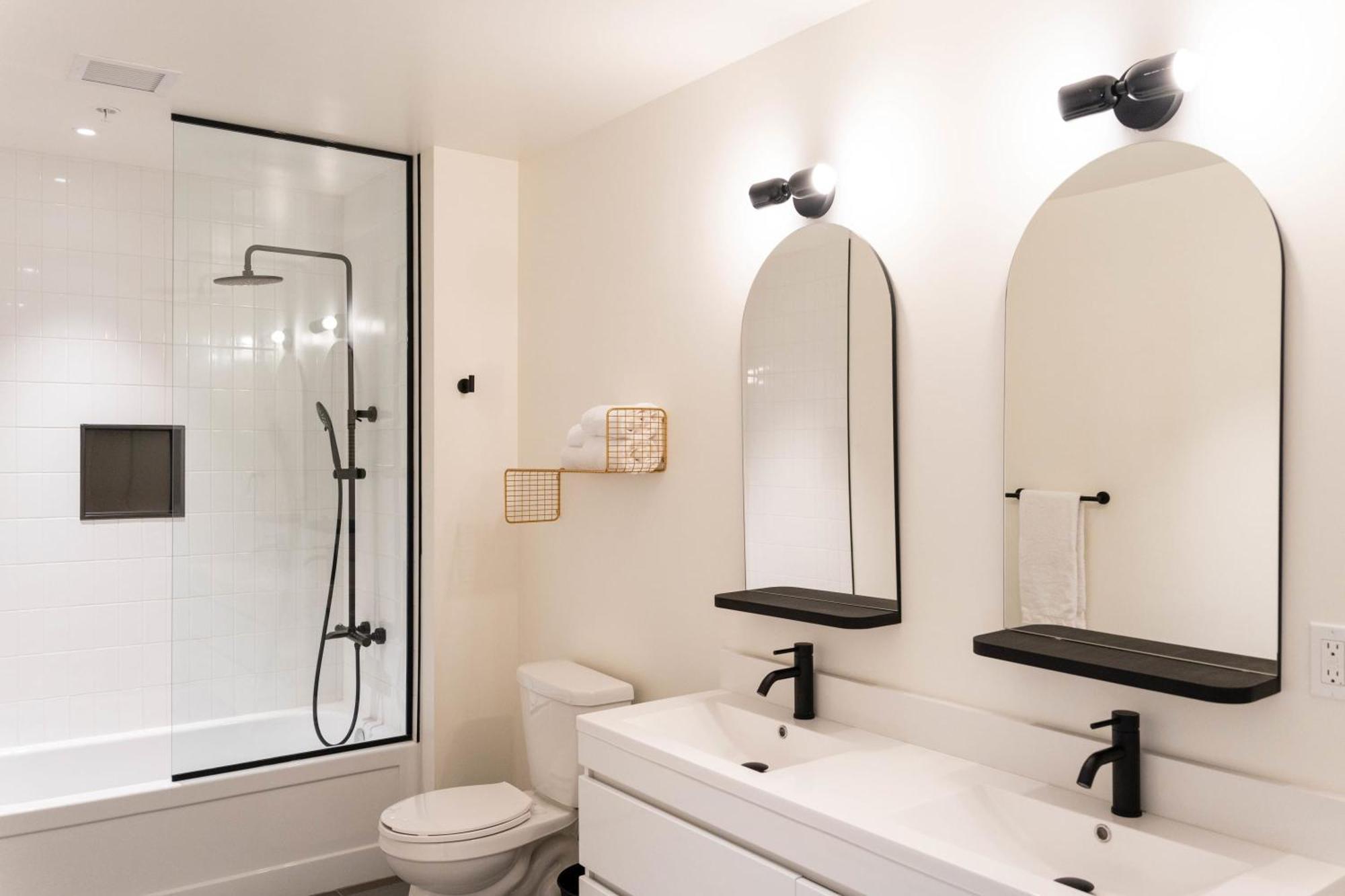 Apartment Maison Place Jacques-cartier By Luxury In Transit