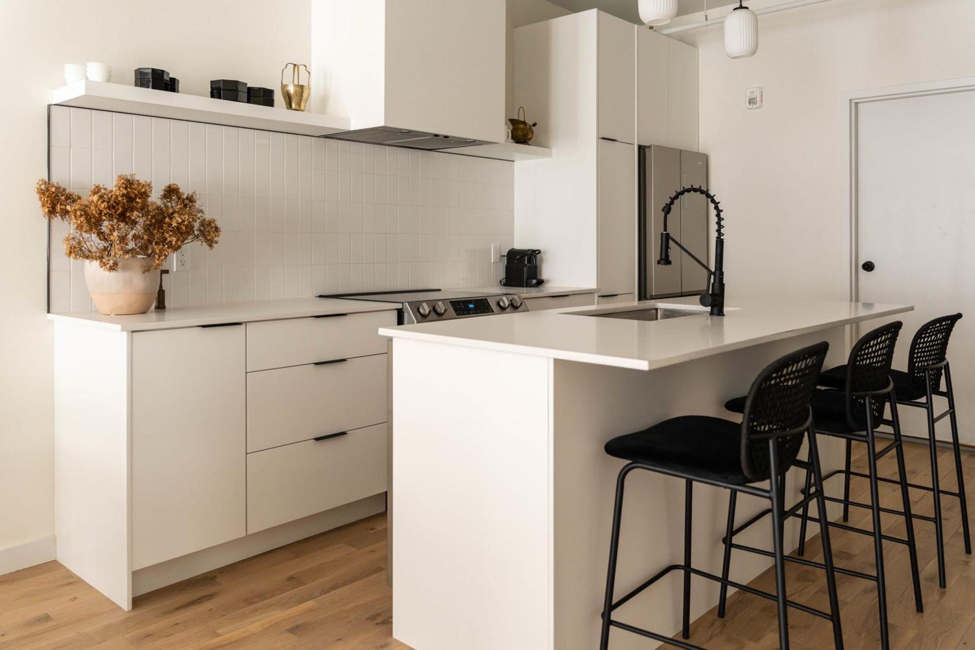 Maison Place Jacques-cartier By Luxury In Transit Apartment Montreal