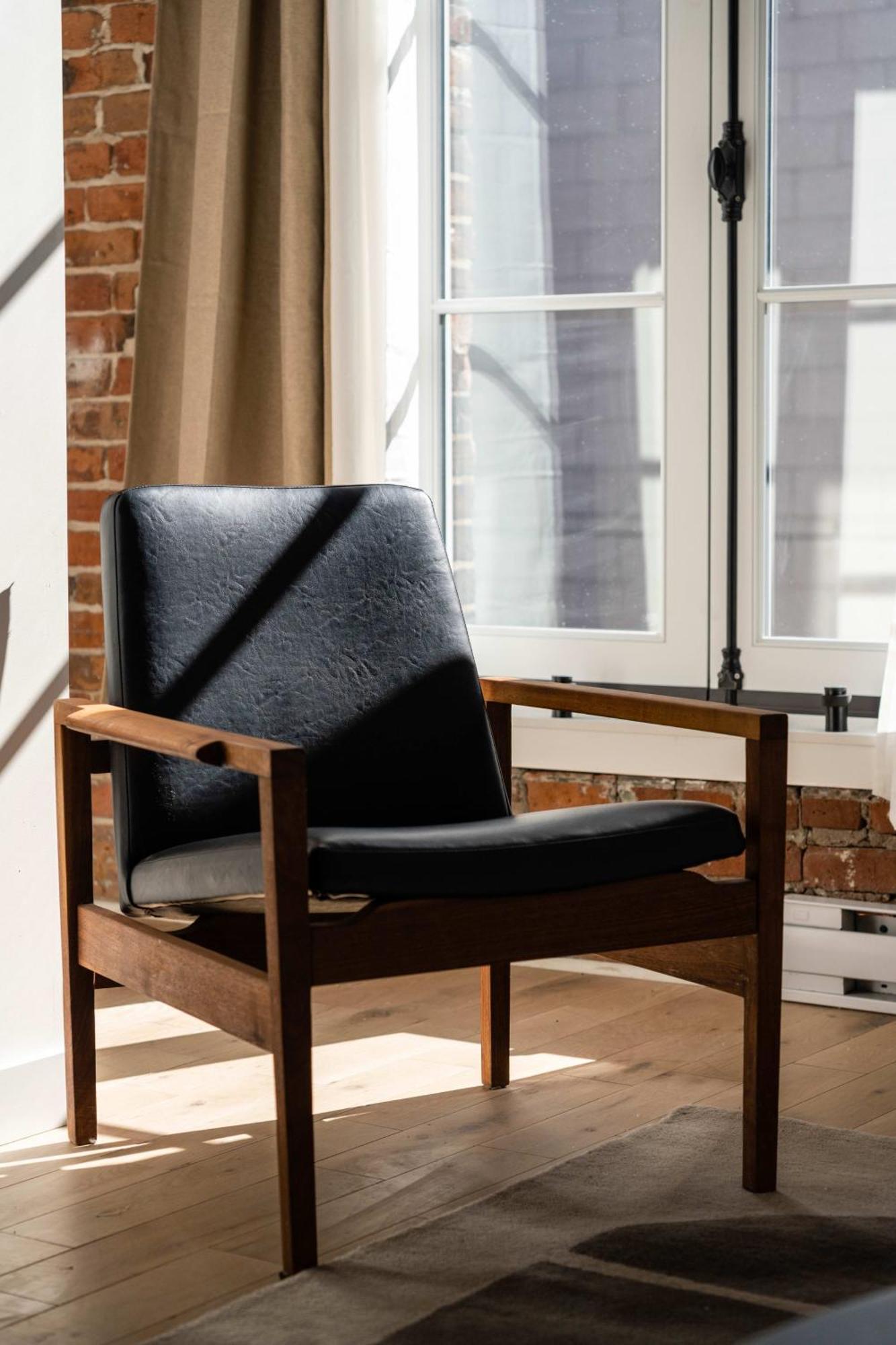 Maison Place Jacques-cartier By Luxury In Transit Apartment Montreal