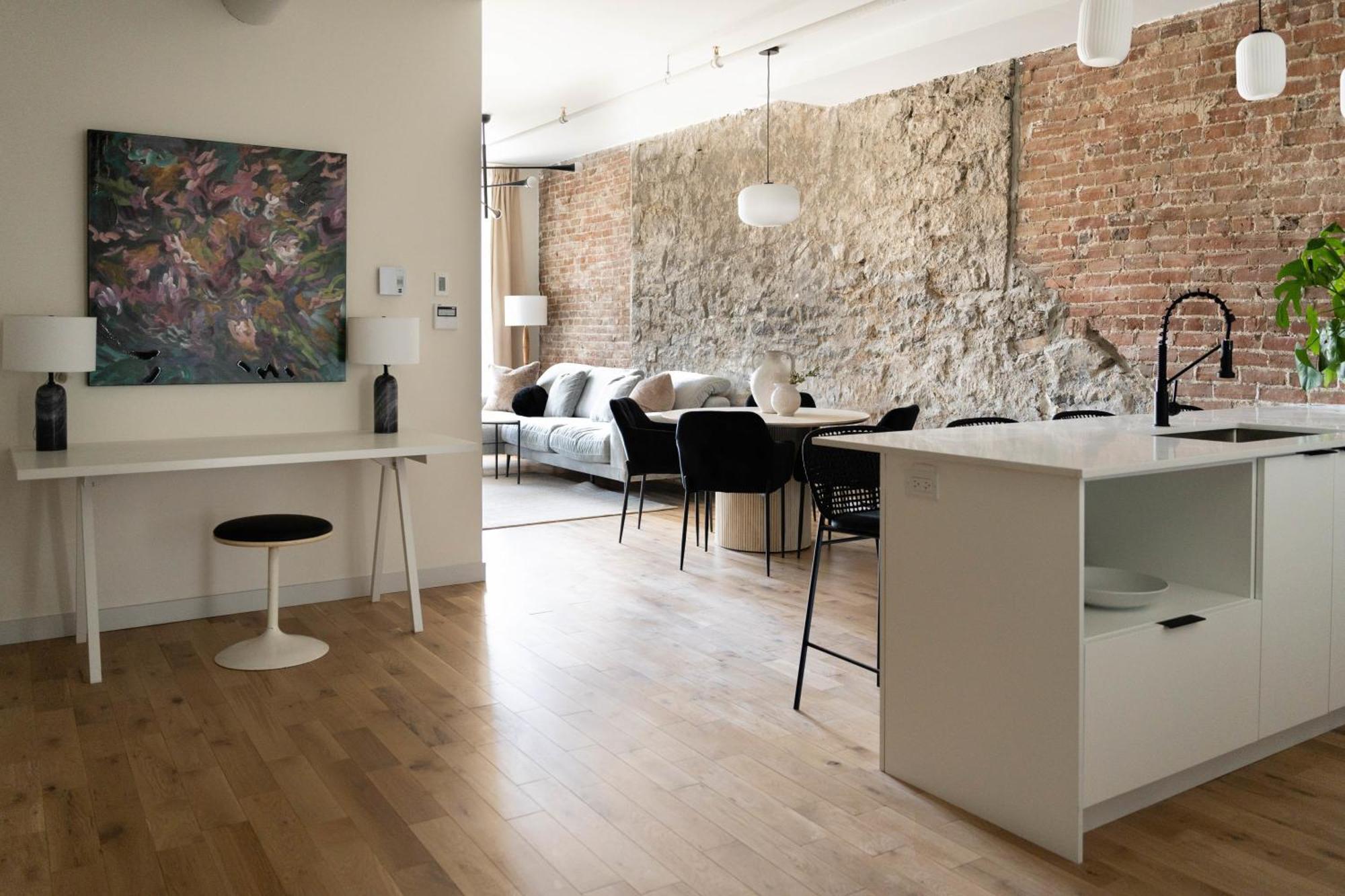 Apartment Maison Place Jacques-cartier By Luxury In Transit *