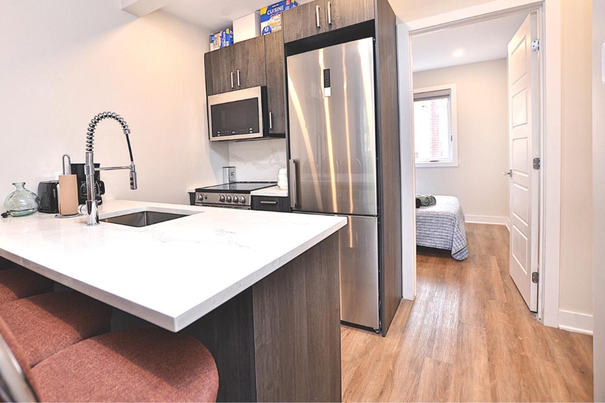 Beautiful 2bdr In Heart Of Plateau Mont-royal A Montreal