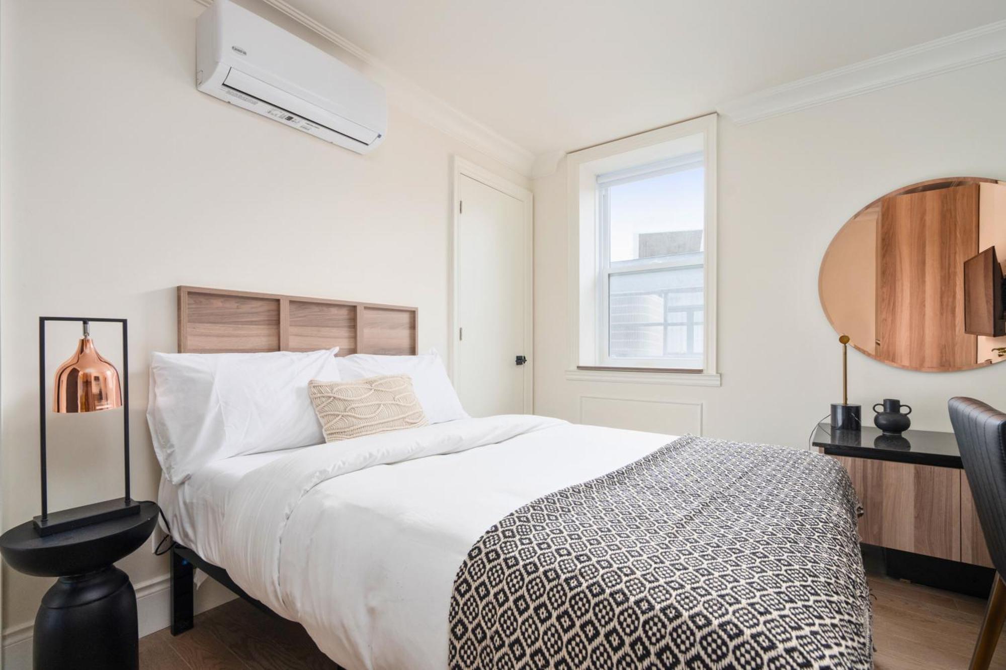 Opal Lofts - Quartier Latin * Montreal