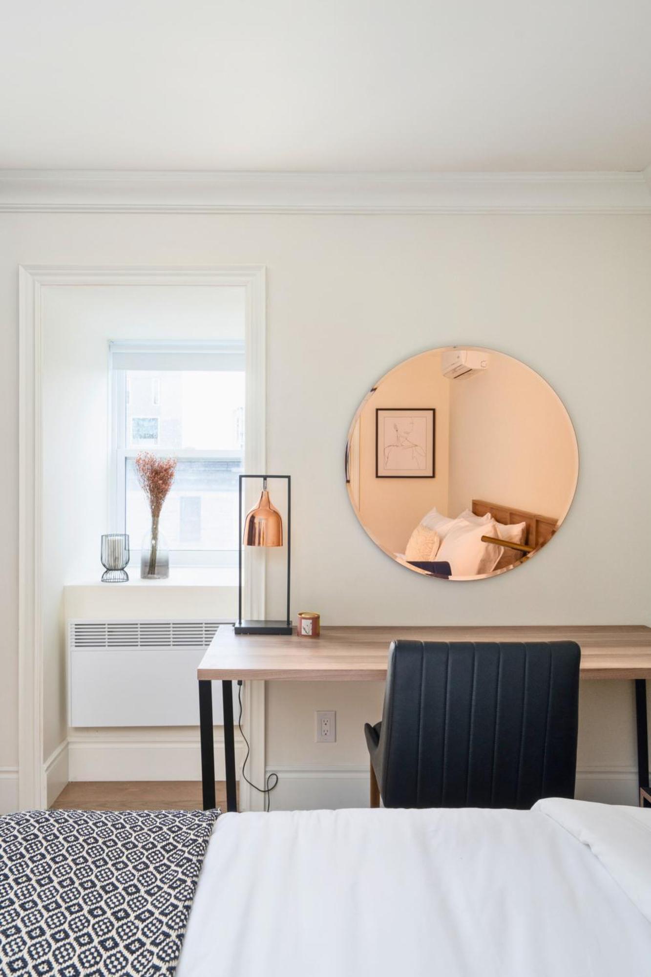 Opal Lofts - Quartier Latin Apartment *
