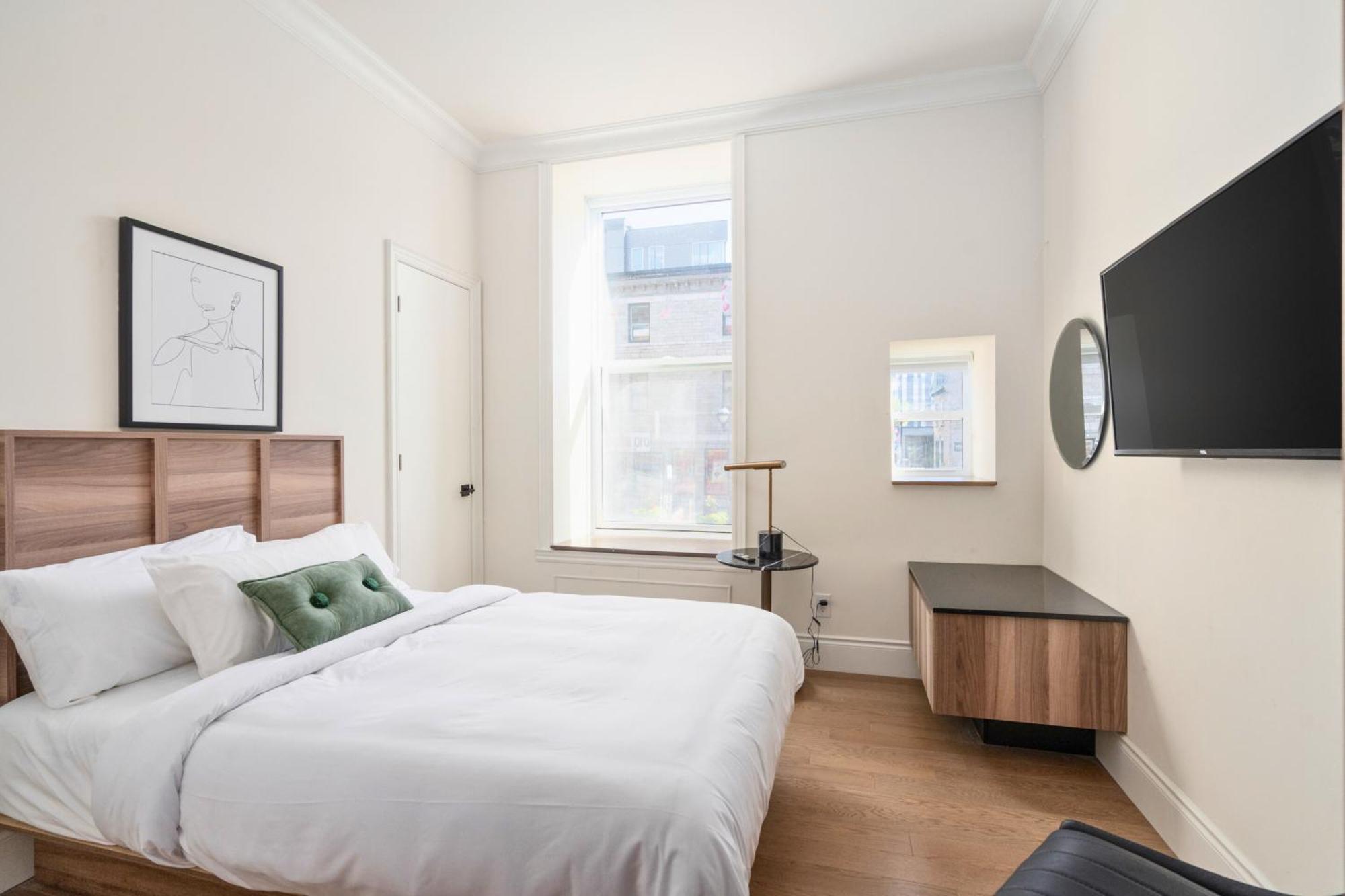 Opal Lofts - Quartier Latin * Montreal