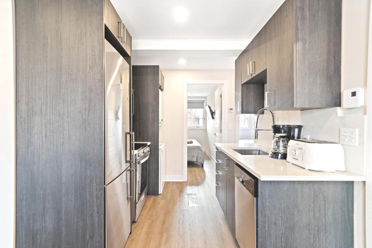 Apartment Cozy 3bdr In Heart Of Plateau D Montreal
