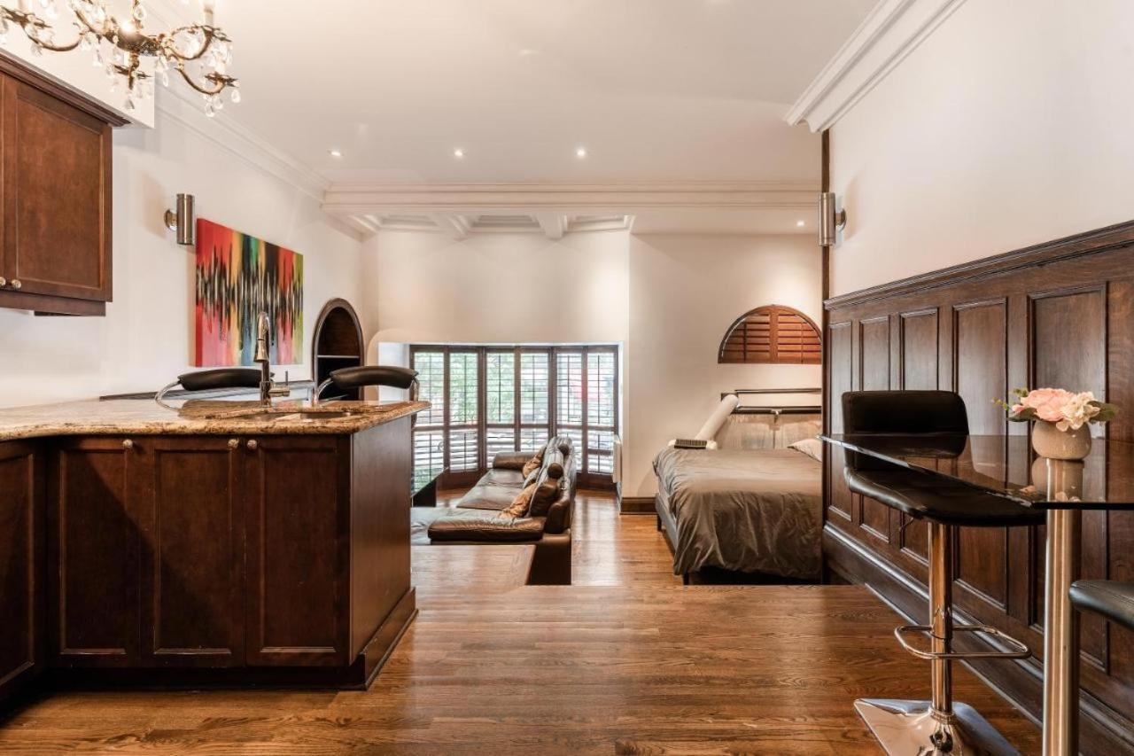 Beautiful Downtown Studio - A Apartment *