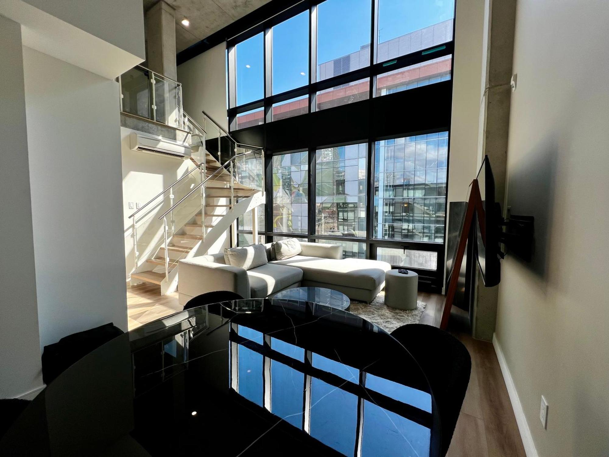 Sky Rocket Downtown Mtl Apartment