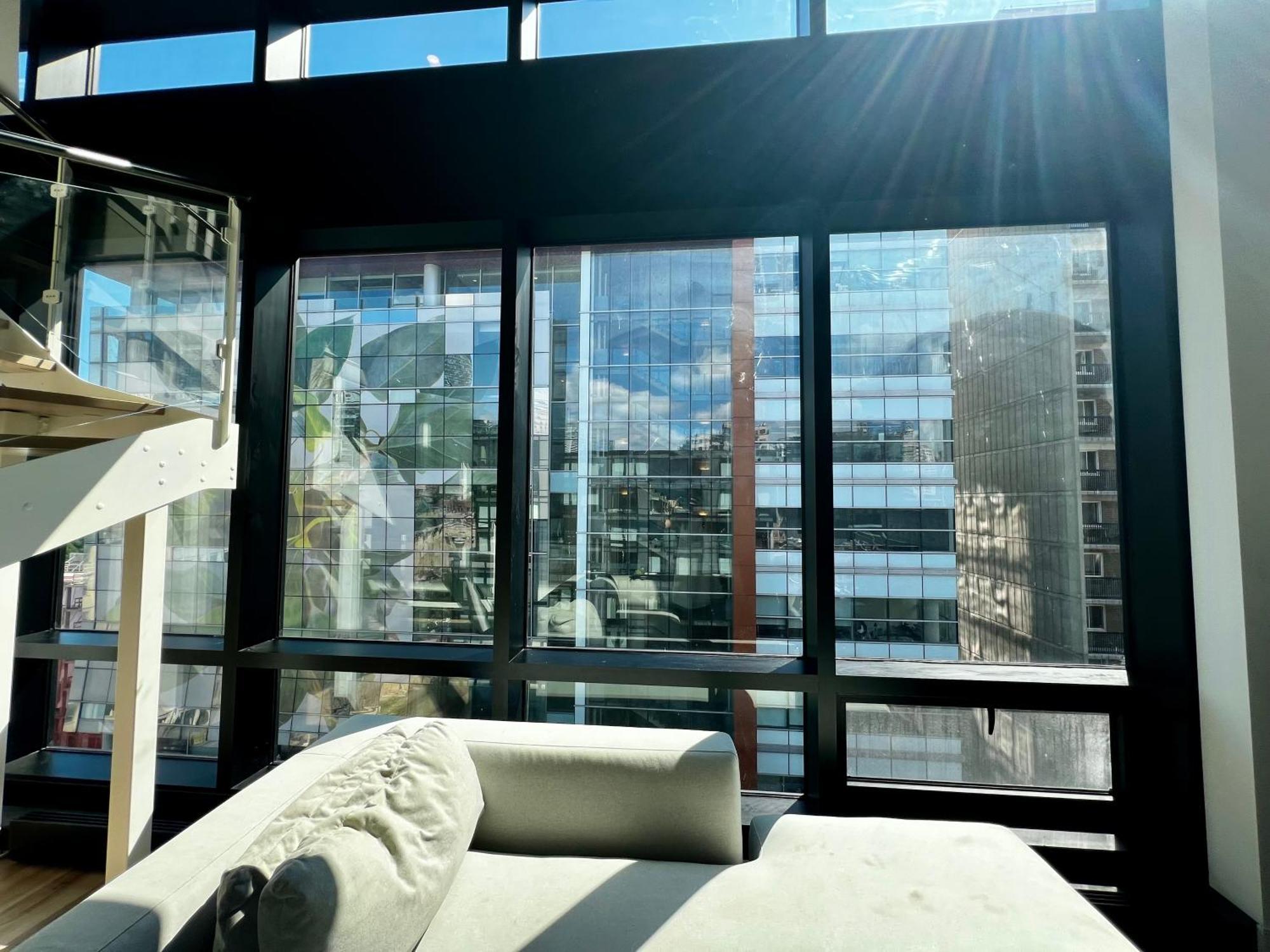 Sky Rocket Downtown Mtl Apartment *