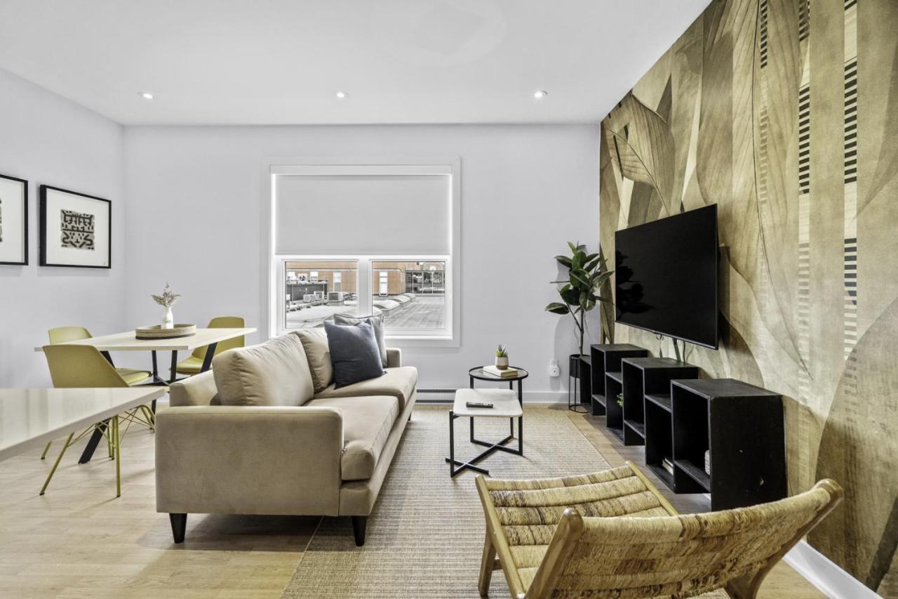 Renovated 2-bedroom Haven By Jean Talon Market *