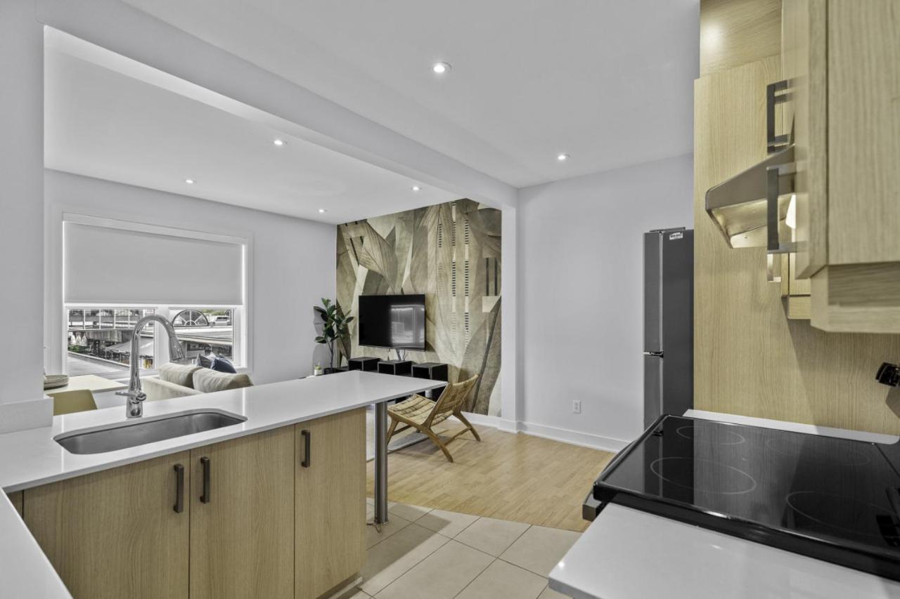 Apartment Renovated 2-bedroom Haven By Jean Talon Market