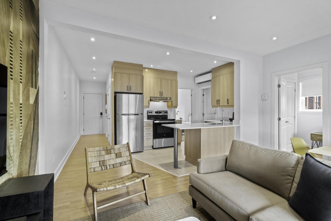 Apartment Renovated 2-bedroom Haven By Jean Talon Market *