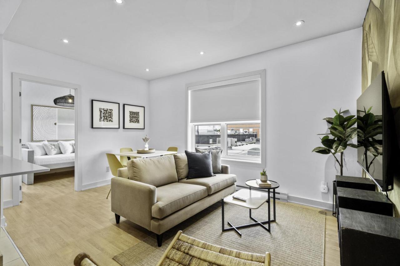 Renovated 2-bedroom Haven By Jean Talon Market Apartment Montreal
