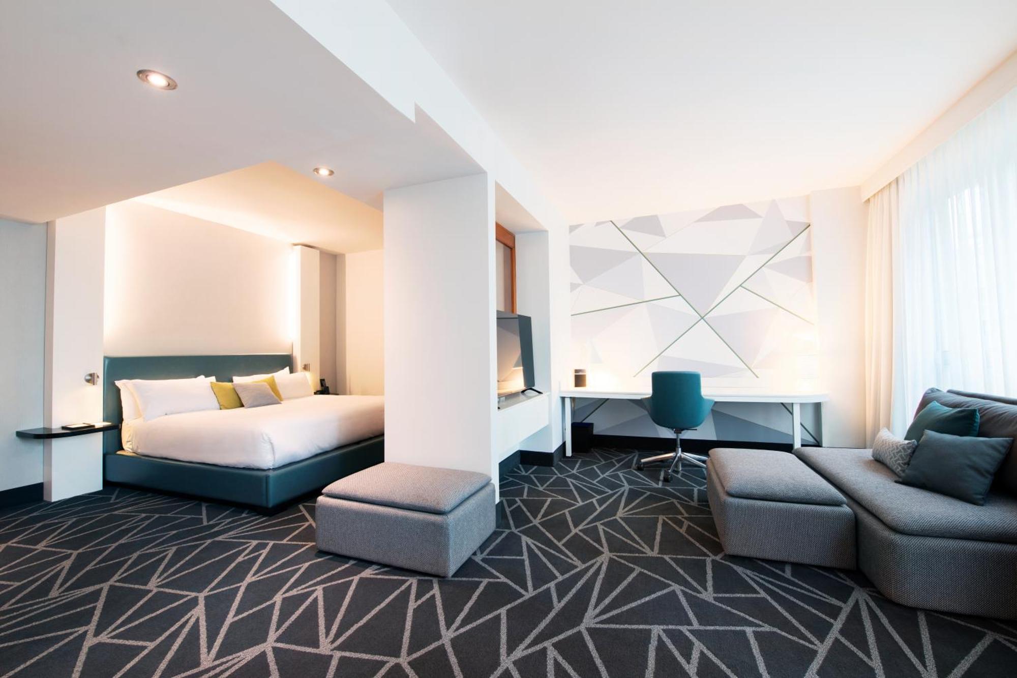 Hotel Warwick Le Crystal - 5*