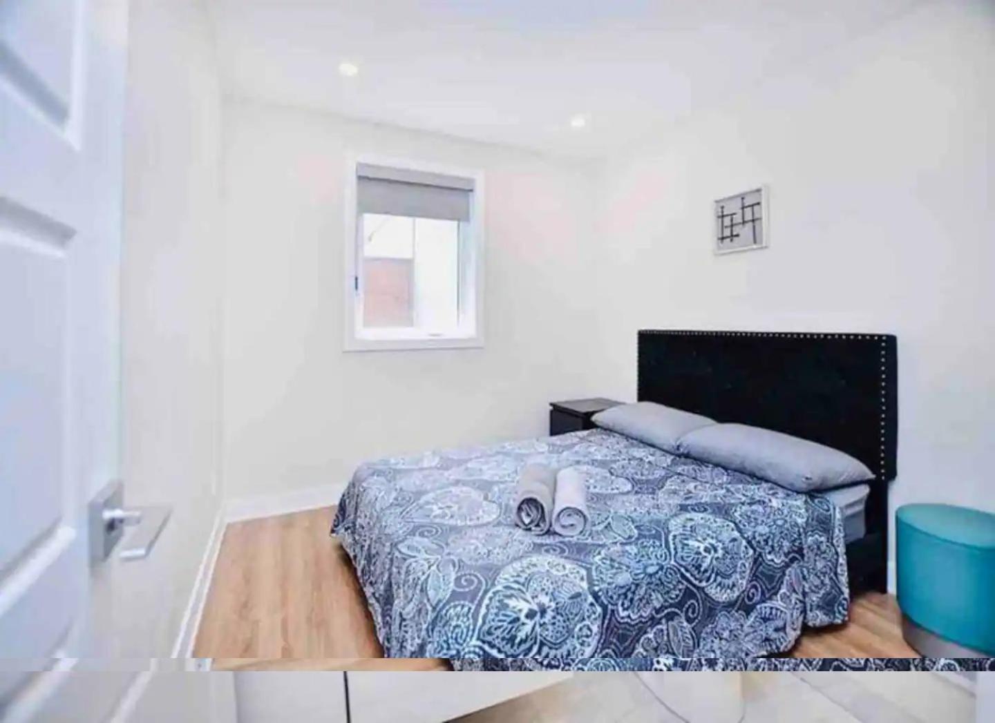 Elegant 3bdr In Heart Of Plateau 8b * Montreal
