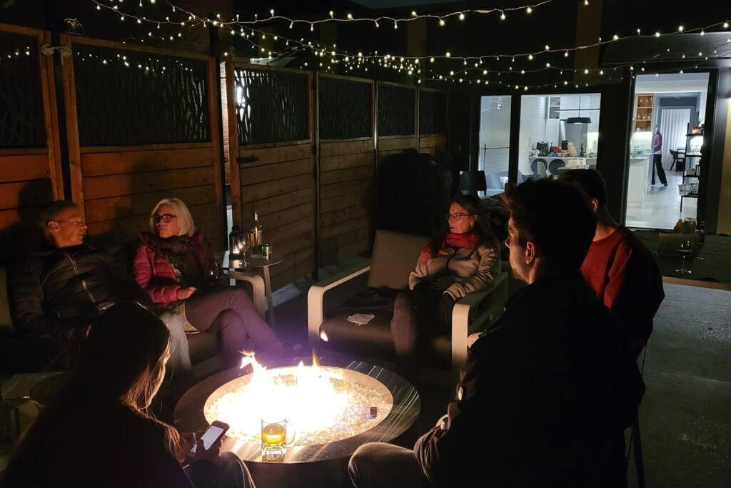 Apartment Plaza12 - Stringlights, Xl Terrace, Restos & Shops