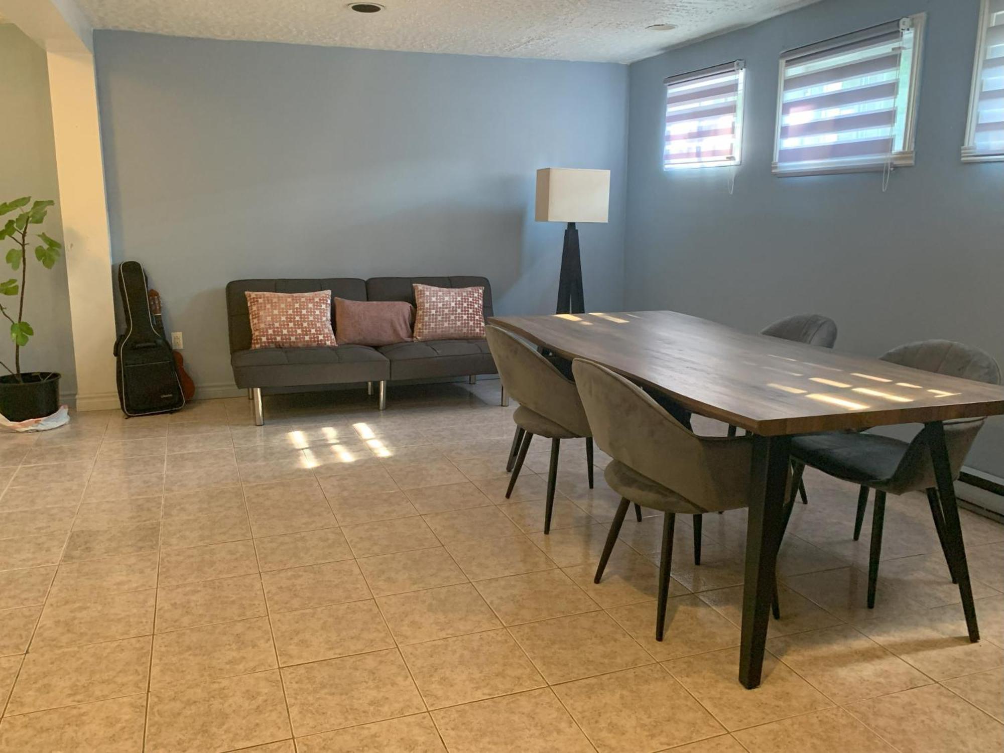 Zen Space In Perfect Location! * Montreal