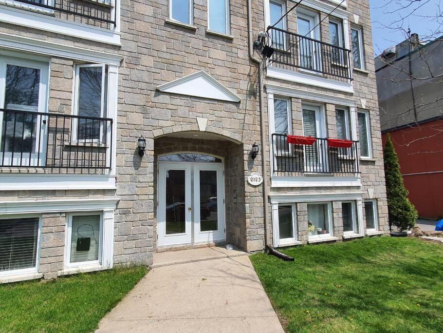 3 Bedrooms Large - Ndg Apartment *