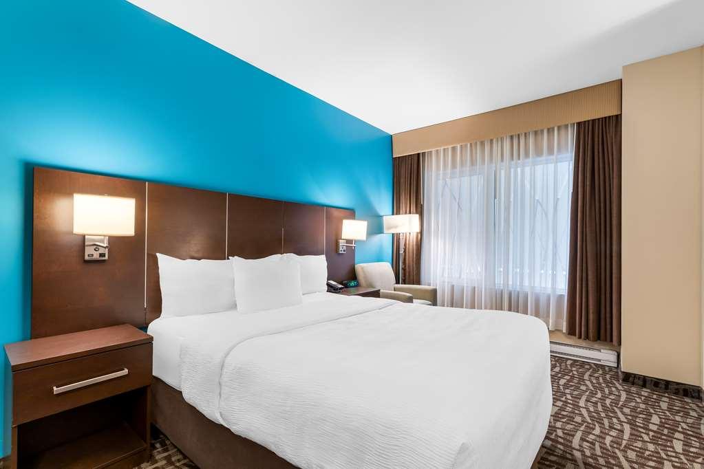 Best Western Plus Hotel Montreal 4* Montreal
