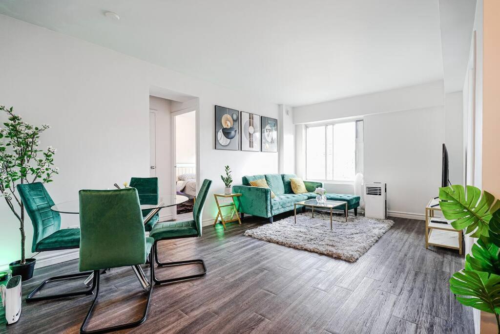 Luxe Eleve Apartment