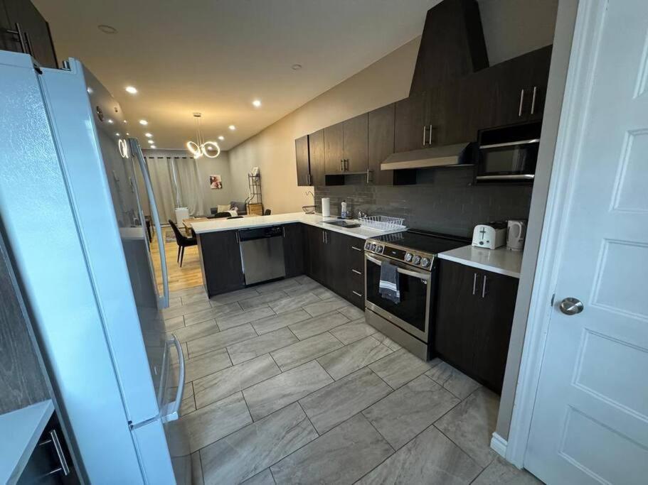 Charming 3br In Montreal, 15 Min To Dt *