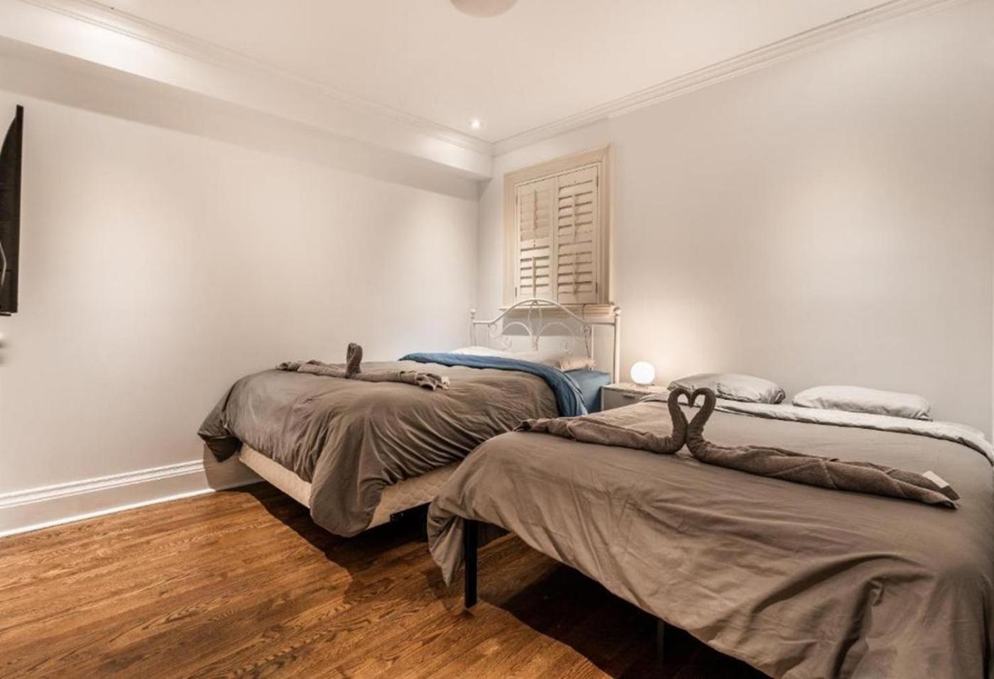 Luxurious 1 Bedroom With 2 Beds - B Apartment