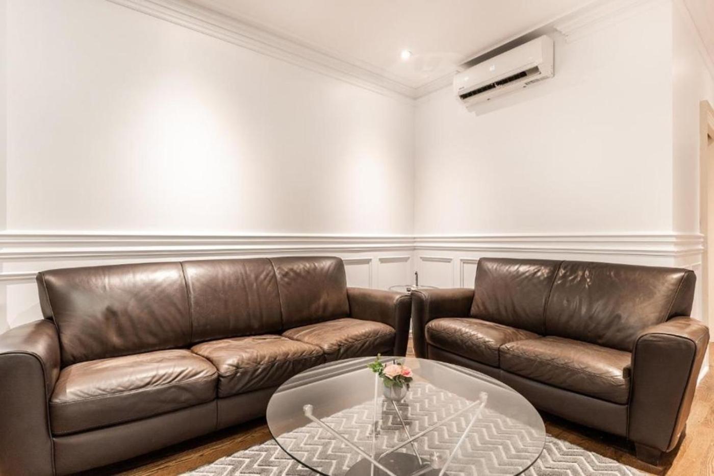 Luxurious 1 Bedroom With 2 Beds - B * Montreal