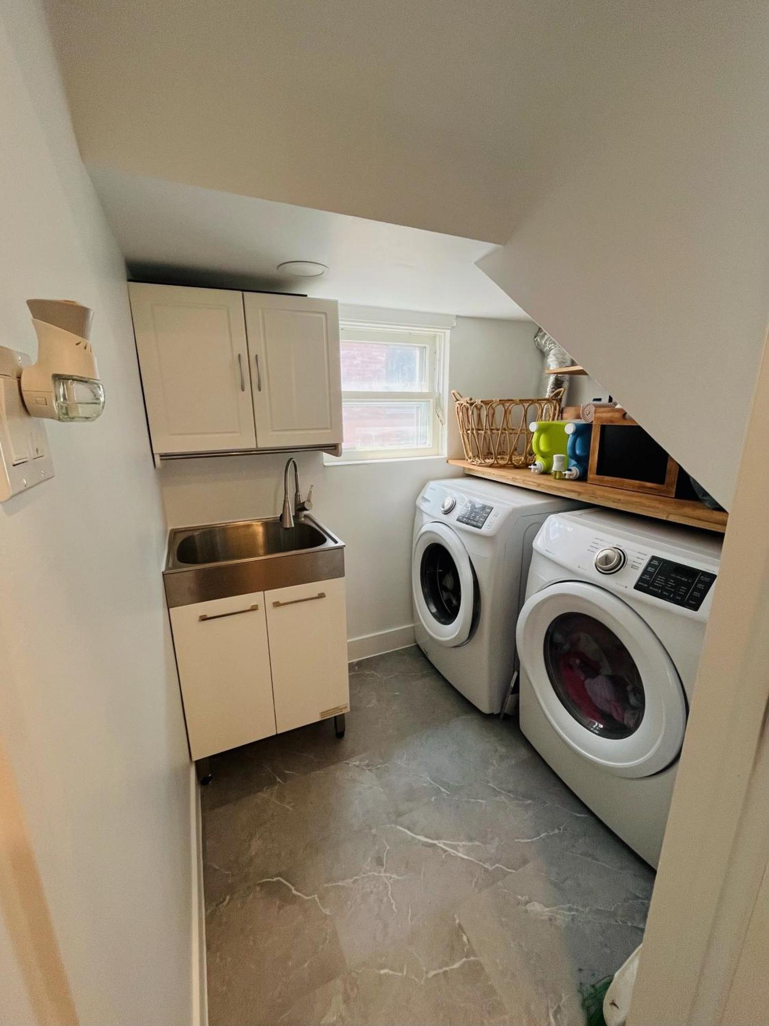 Bed & Breakfast Ville-emard Duplex Avec Esprits De Communaute Montreal