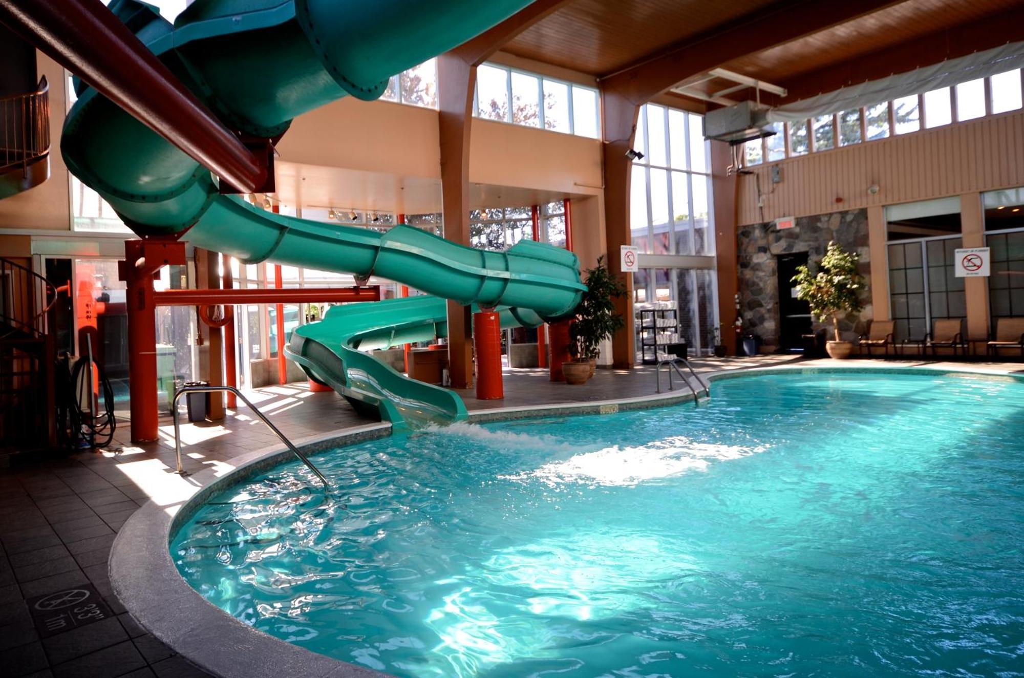 Armon Plaza Airpt, Trademark Collection By Wyndham 4* Montreal