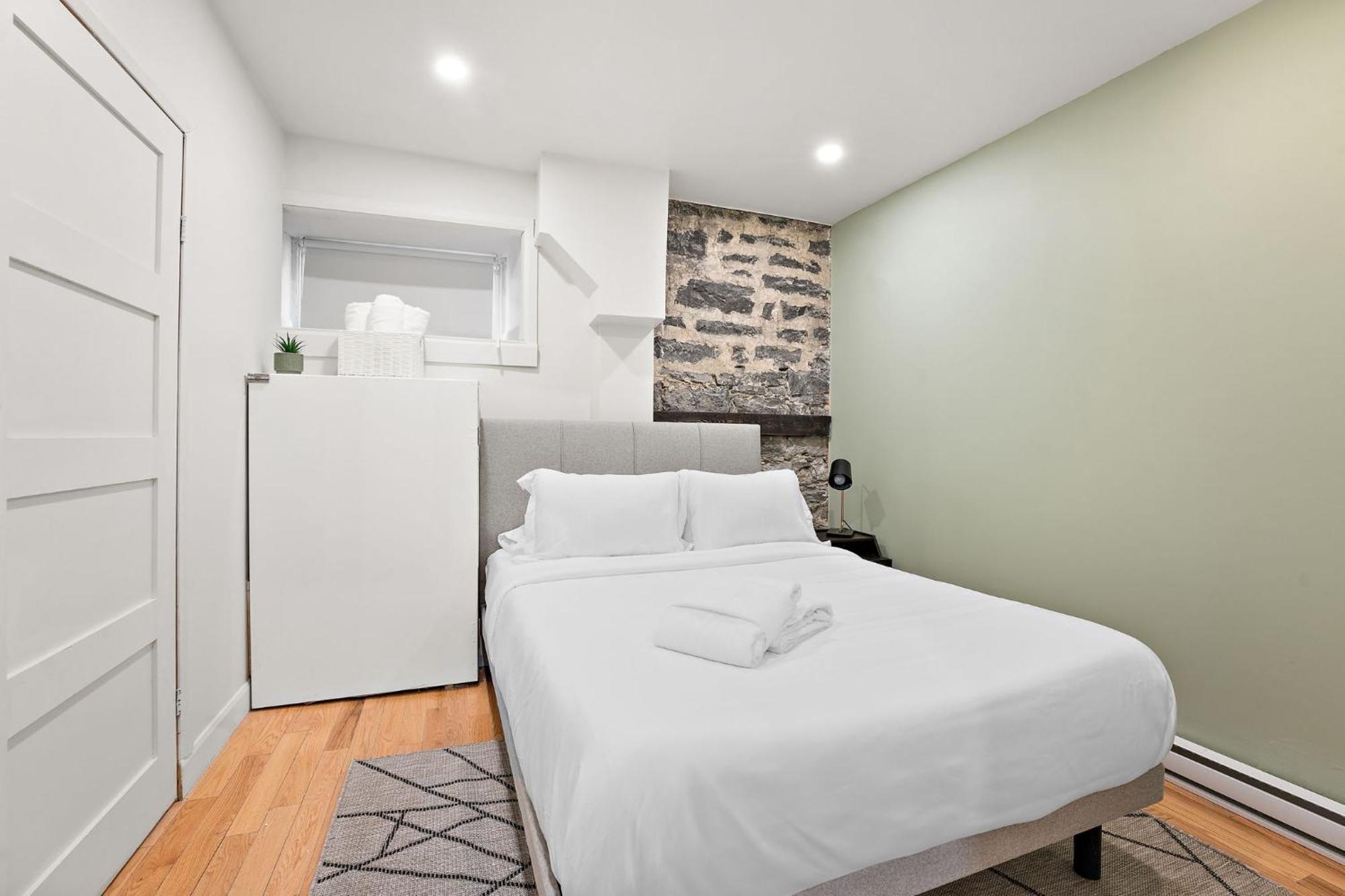 The Ontario Loft Apartment