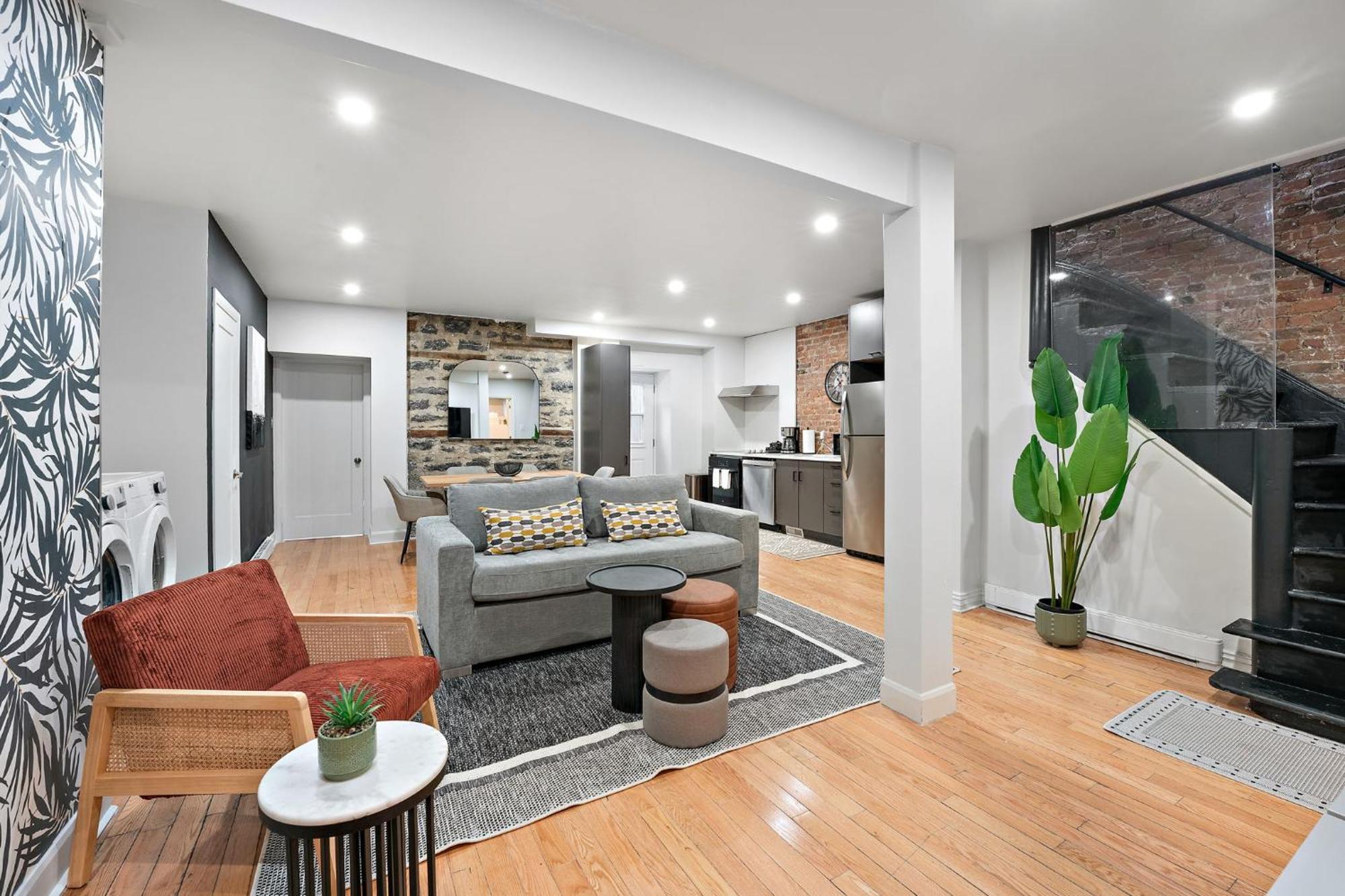 The Ontario Loft Apartment *