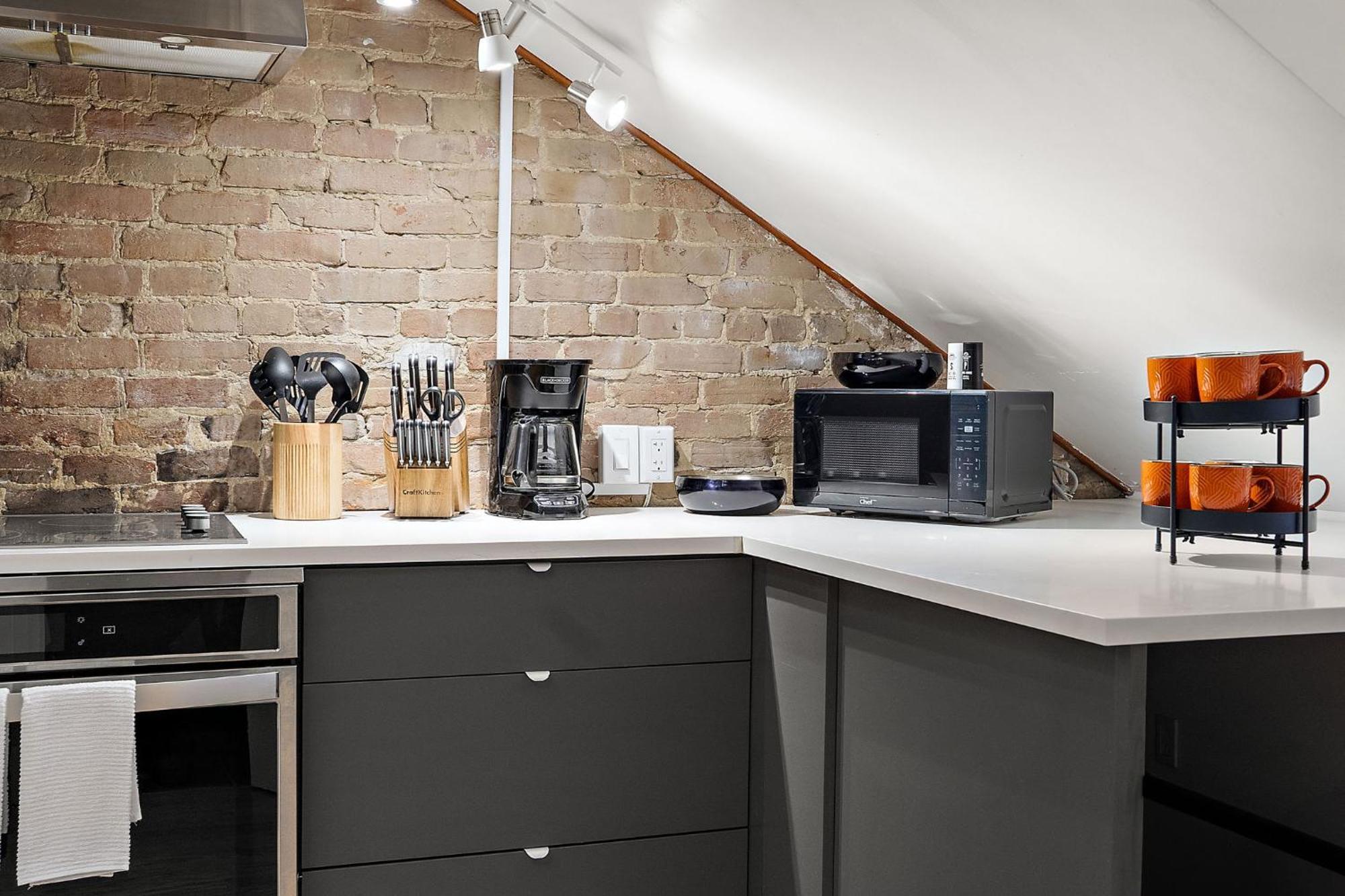 The Ontario Loft Apartment Montreal