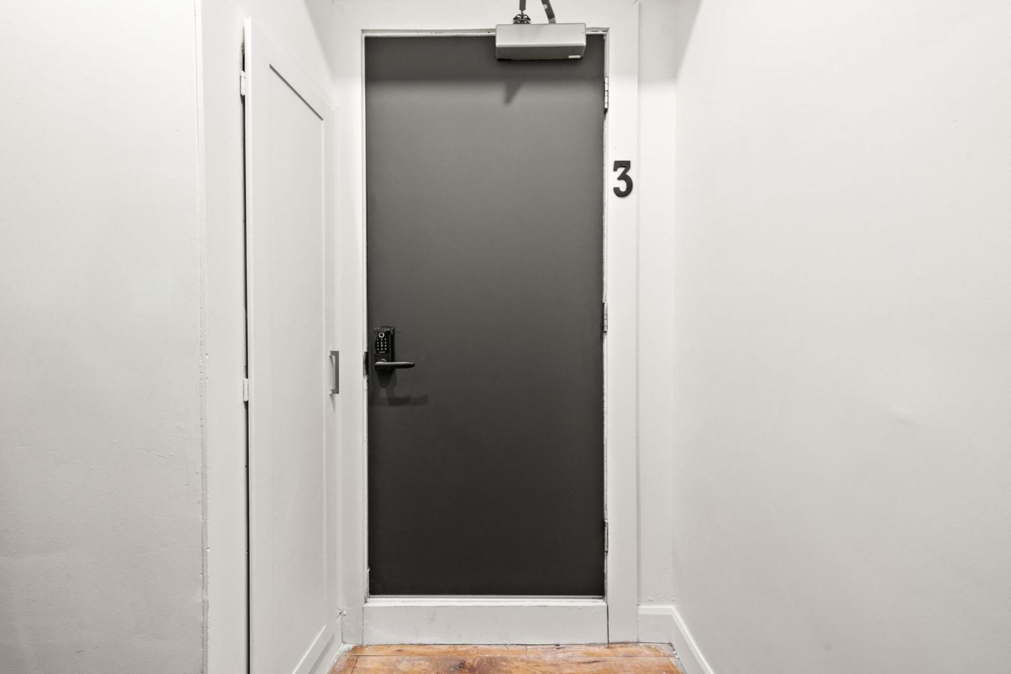 The Ontario Loft * Montreal