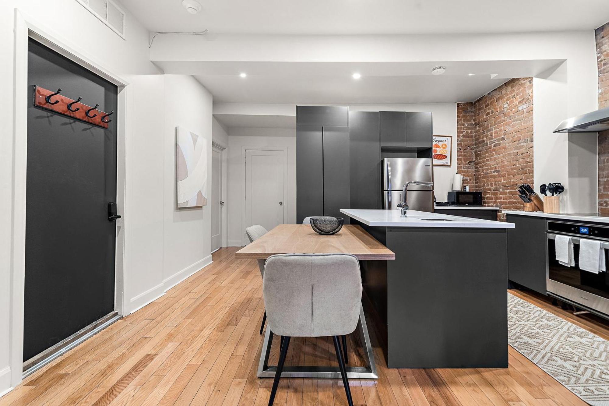 The Ontario Loft * Montreal