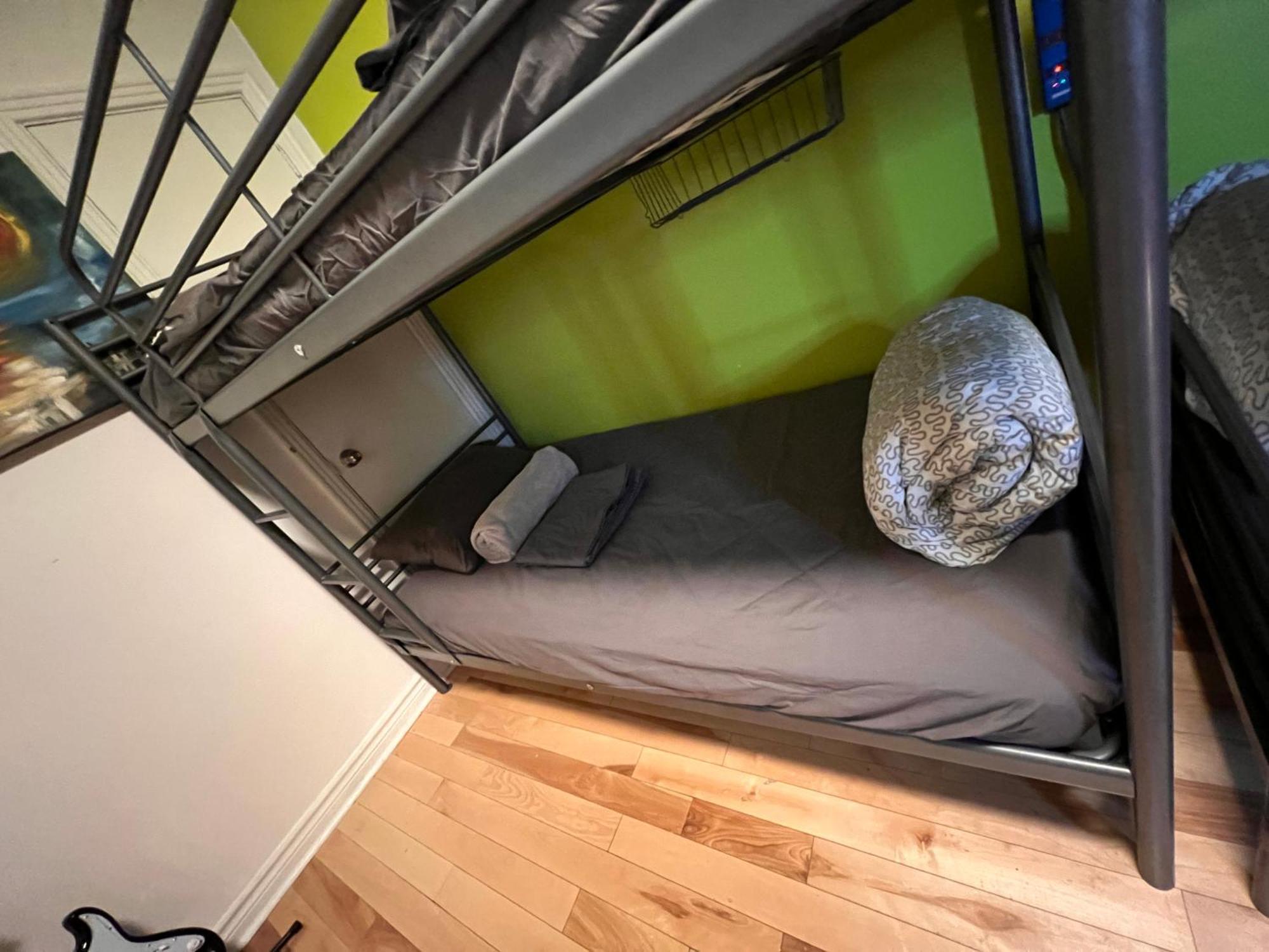 Hostel Pvt *