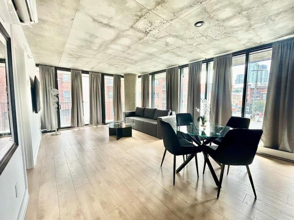 Stylish Two Bedroom Urban In Griffintown Apartment Montreal