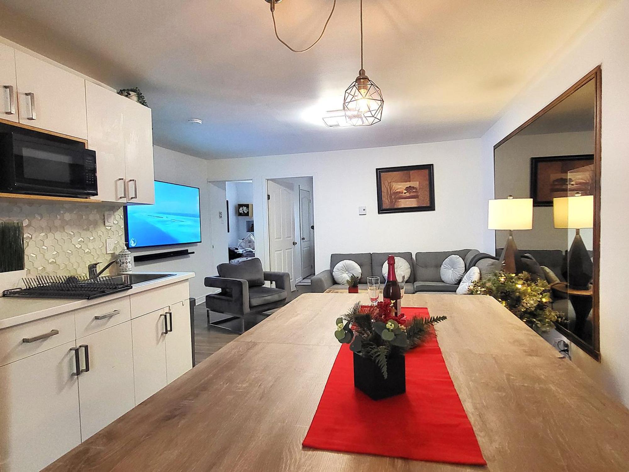 Stunning 3br Apartment, Free Parking, Apartment