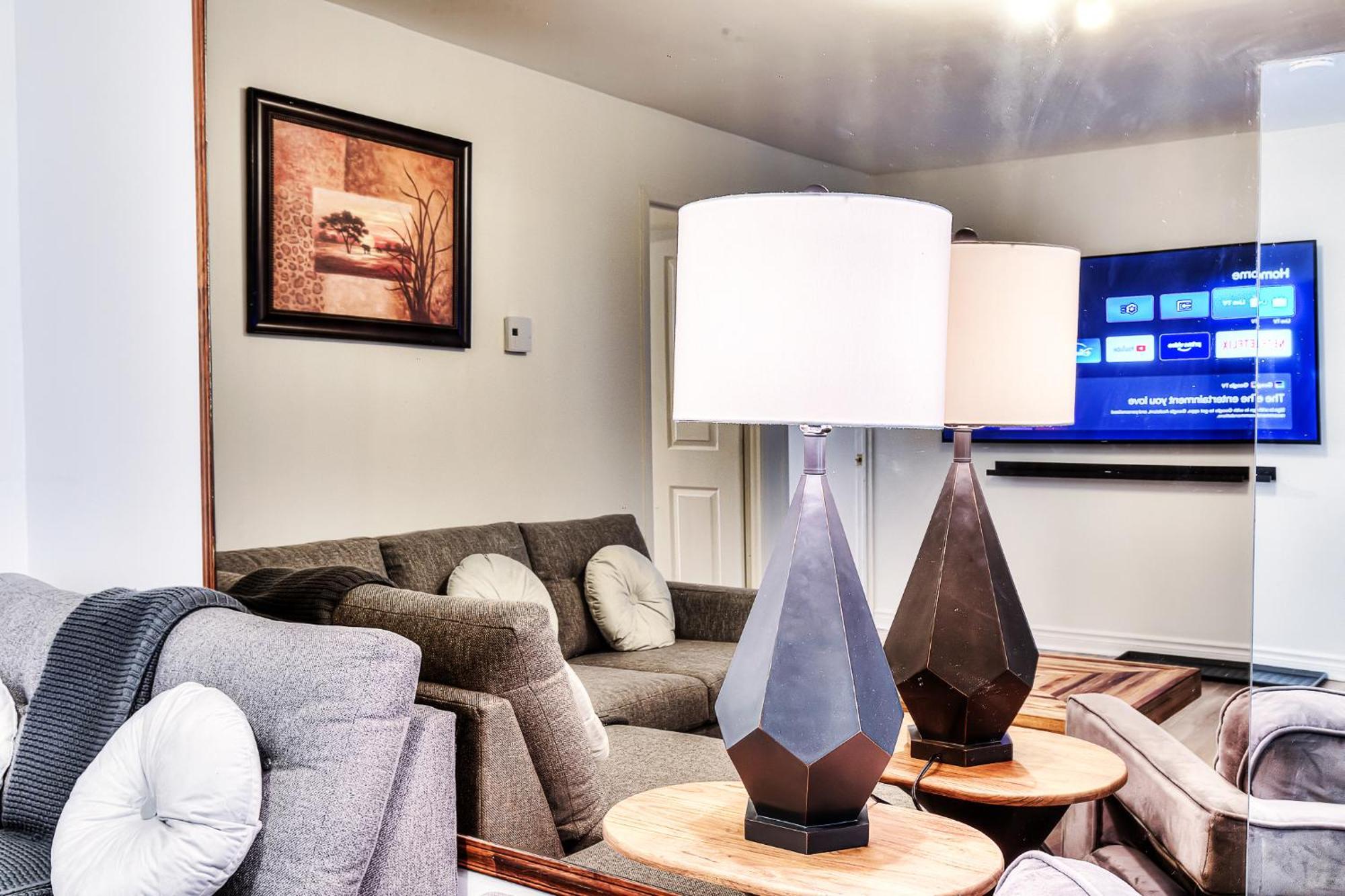 Stunning 3br Apartment, Free Parking, Apartment *