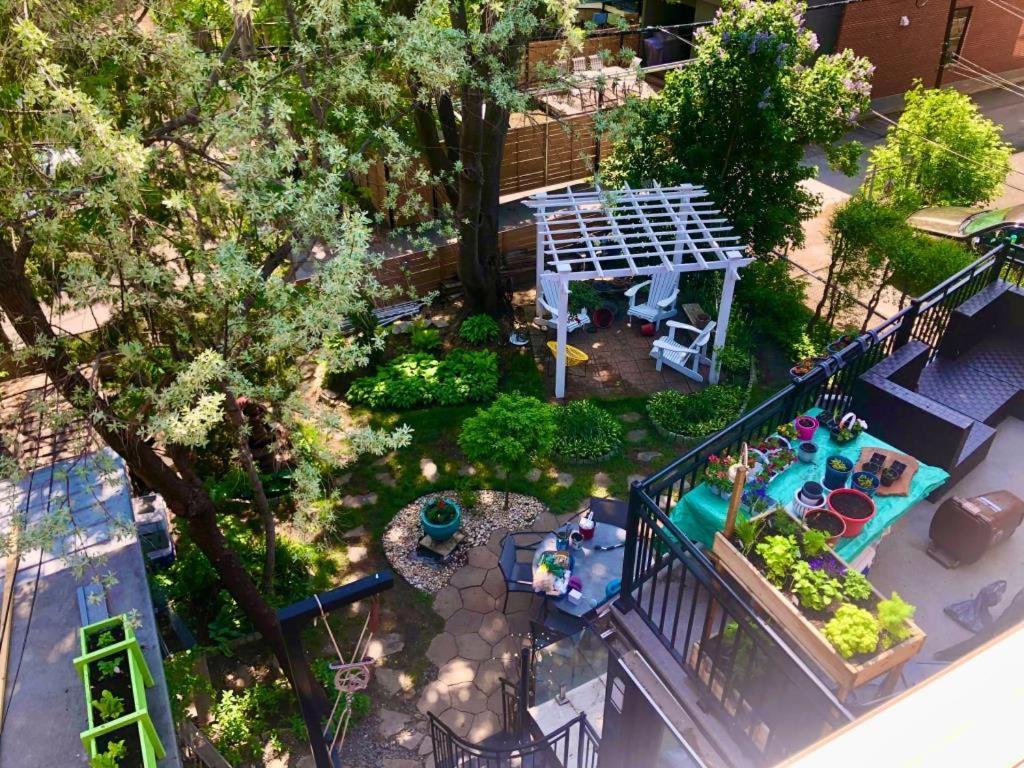 Apartment Spacious 4-bedrooms In Homa 22 Montreal