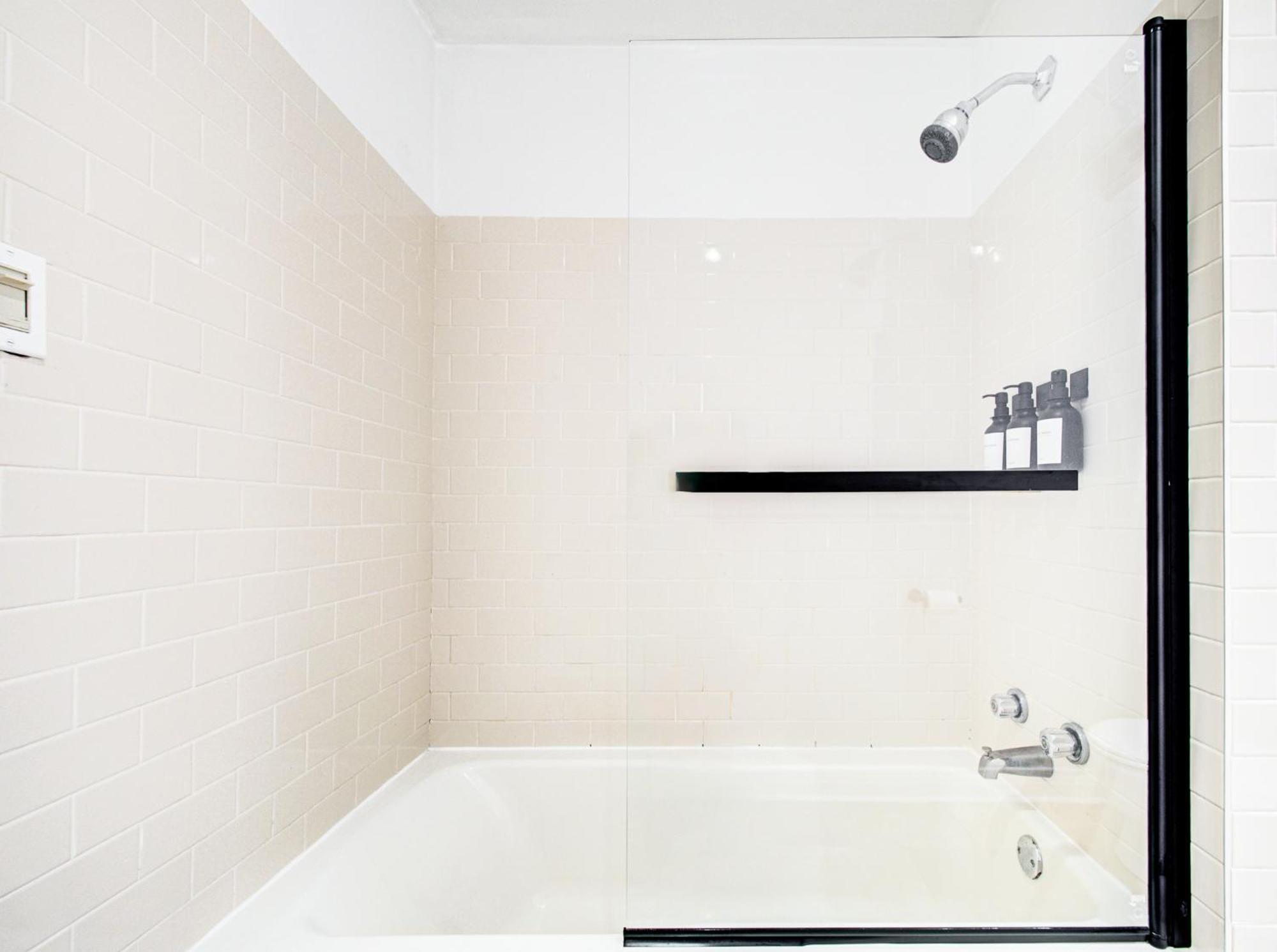Spacious 4-bedrooms In Homa 22 Apartment