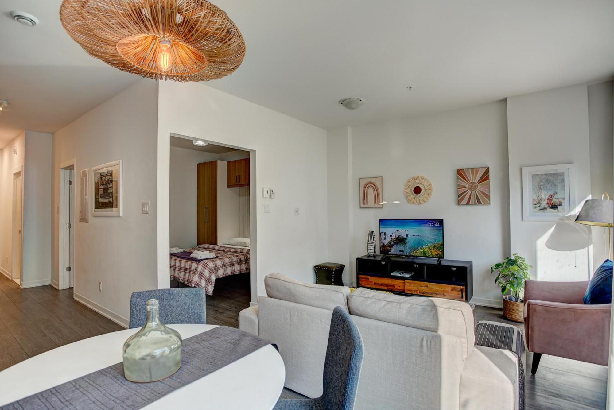 The Downtown Zando Aparthotel