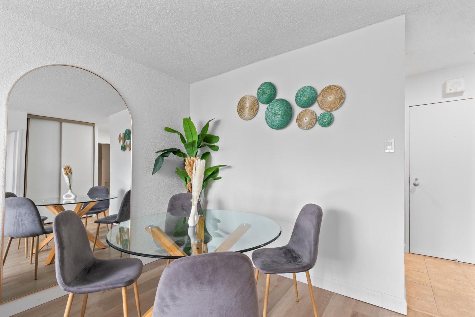 Apartment Private With Breathtaking Downtown View And Free Parking Montreal
