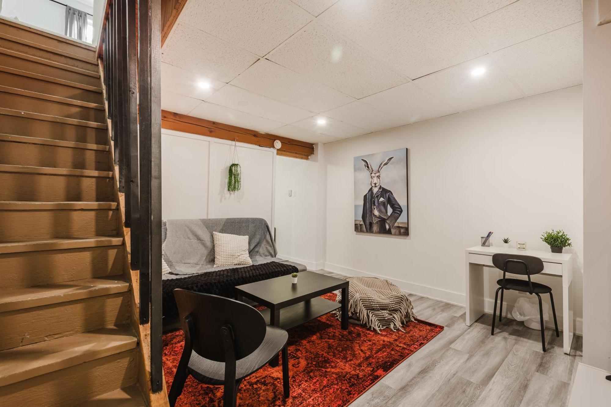 Casamaia - Charming Duplex By The Canal Lachine Montreal