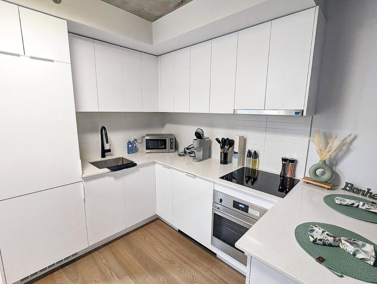 Chic - Centre Mtl Apartment *