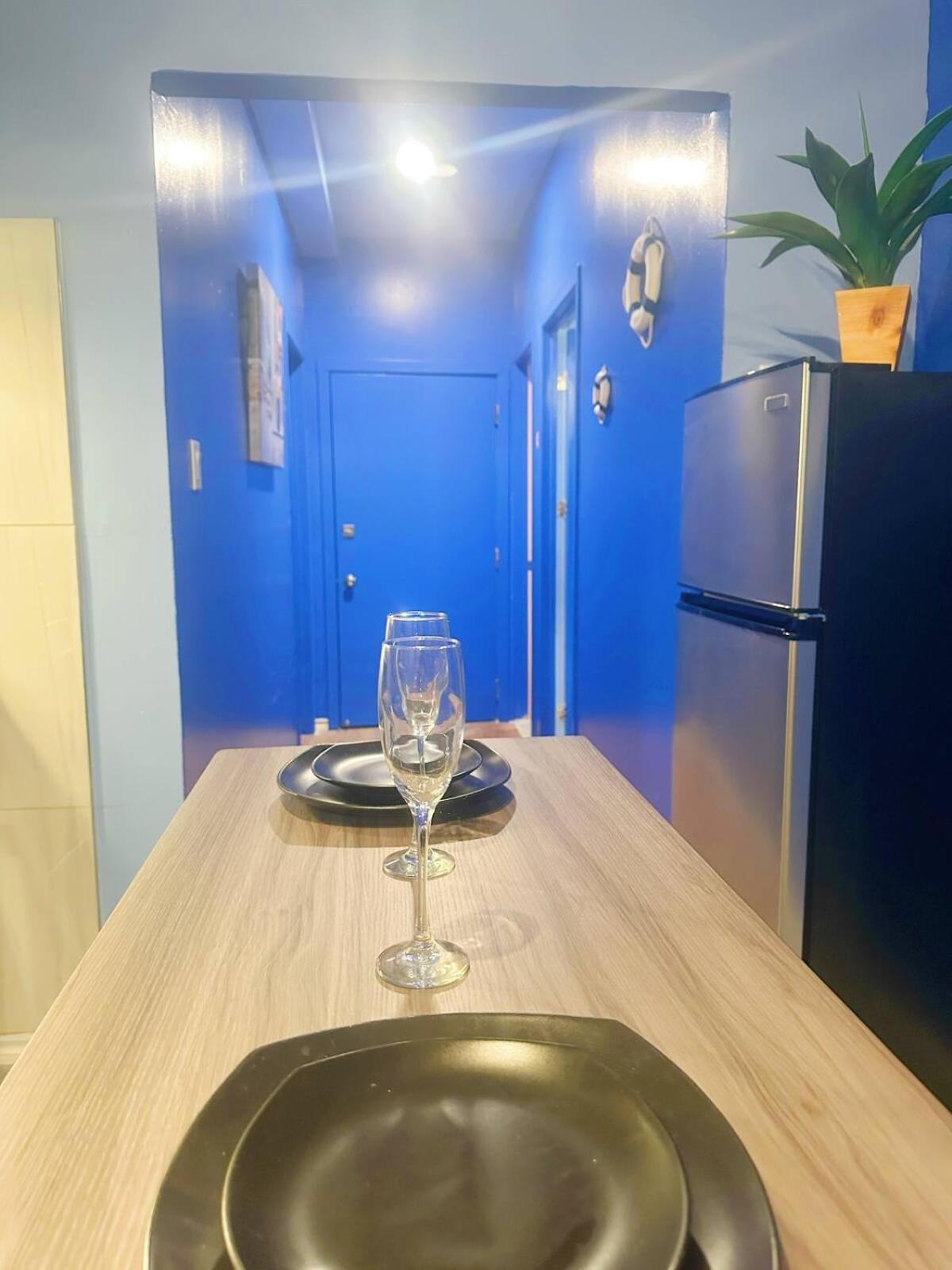 St Denis Unit 3-blue Dream Apartment