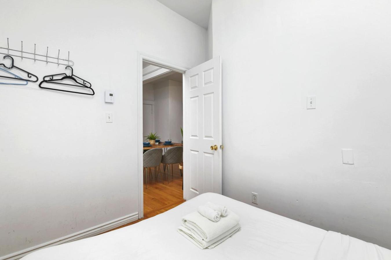 Apartment Premium Location Stylish 3br Downtown Zh9
